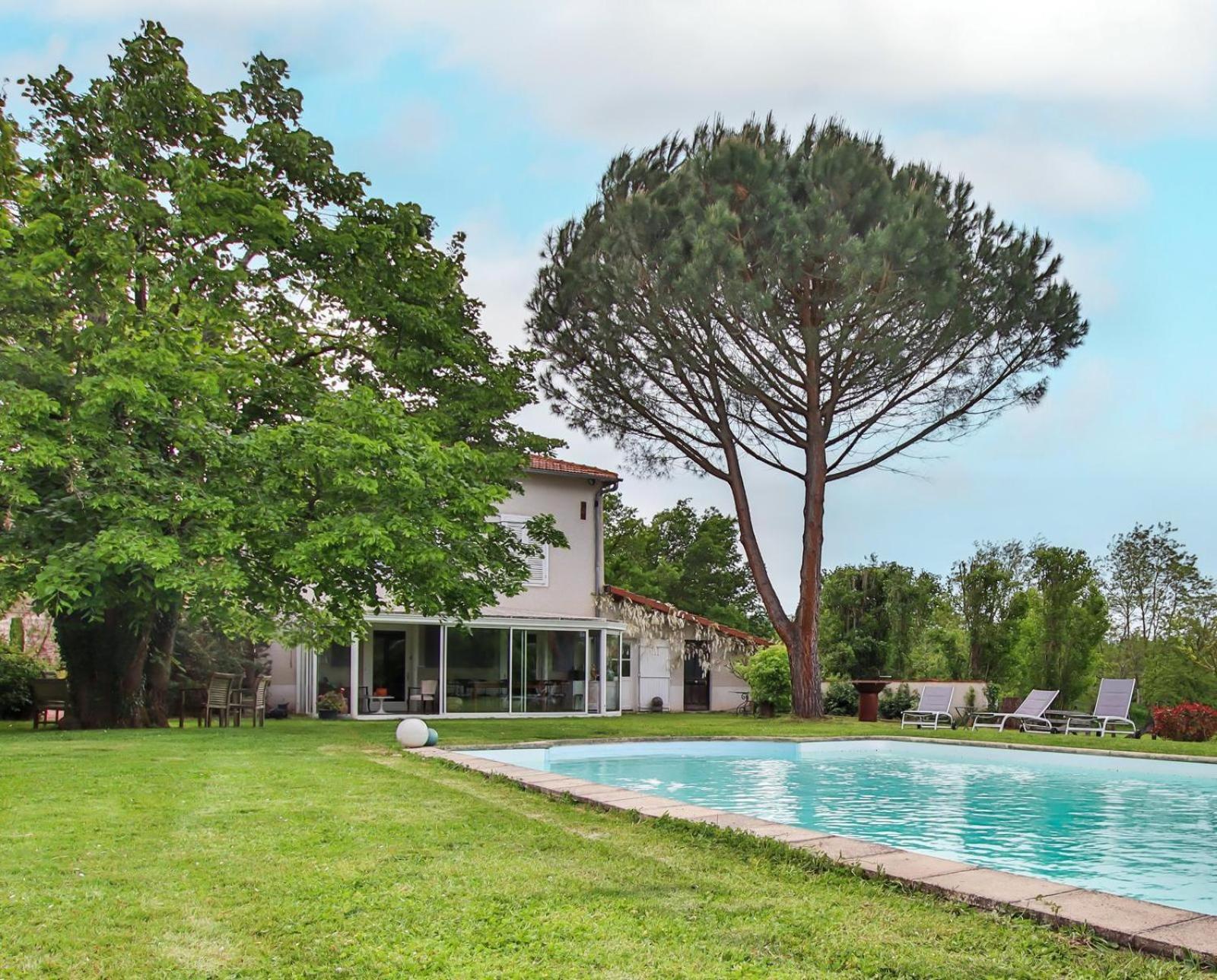 Domaine D'Aromm - Chambres D'Hotes & Gites - Piscine, Etangs & Animaux - Au Calme Ouches Exterior photo